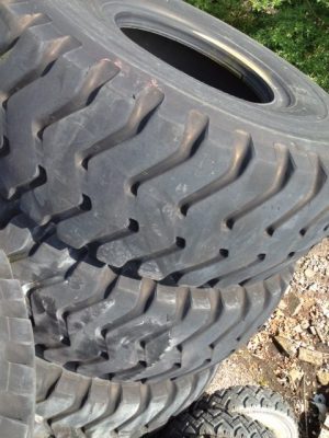 Bridgestone 29.5T35 VSTEEL Tyres (Used 75/80% Good)