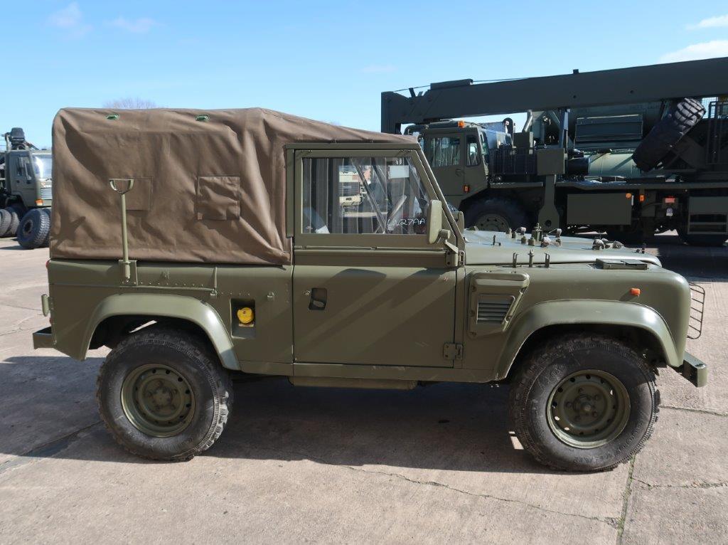 Land Rover Defender 90 Wolf Air Portable | L Jackson & Co - Military ...