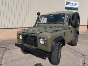 Land Rover Defender 90 Wolf LHD Hard Top (Remus)