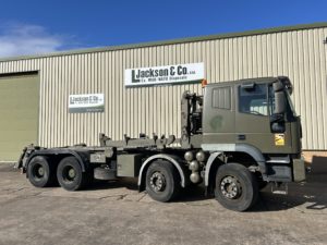 Iveco Eurotrakker 410E44 8×4 Hookloader Trucks