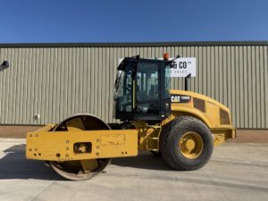 Caterpillar CS66B Roller